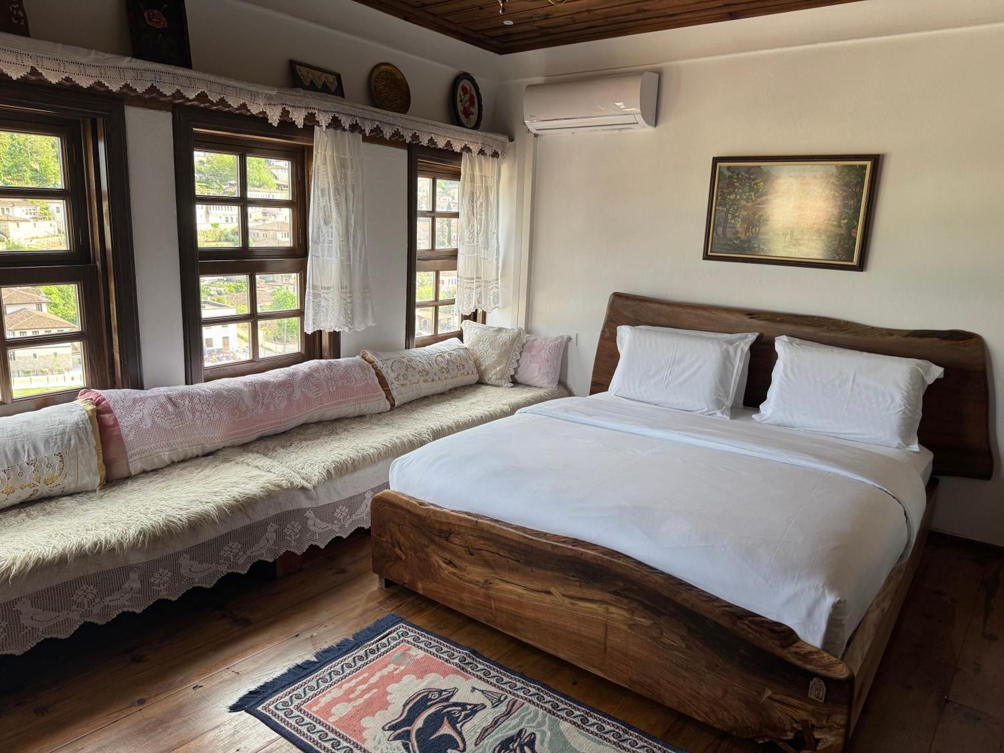 Ansel Hotel